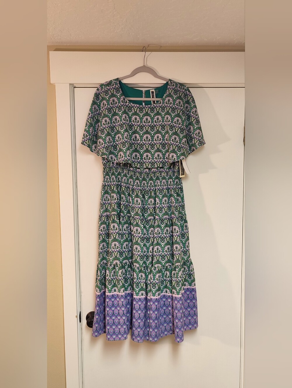 NWT Julian Tayor Midi Dress